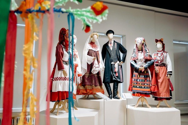 Экскурсия «Образ человека: от костюмов к портрету»