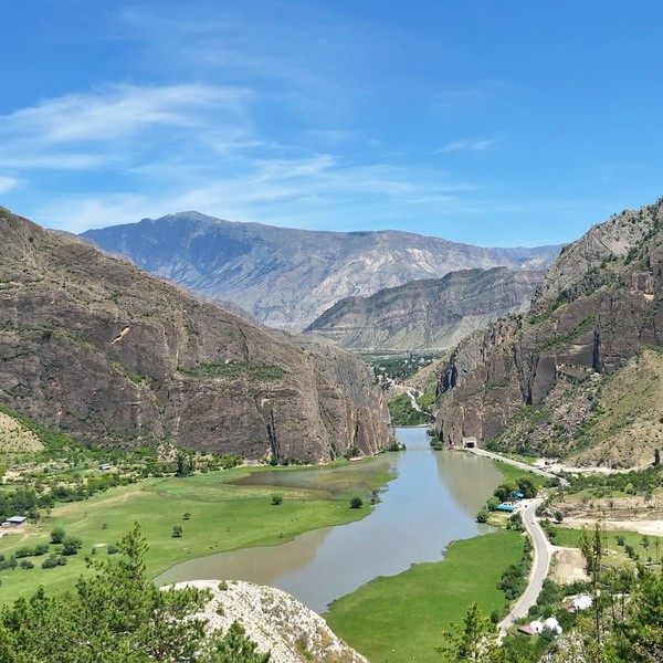 Из Дербента — в легендарный аул Гуниб и к Салтинской теснине