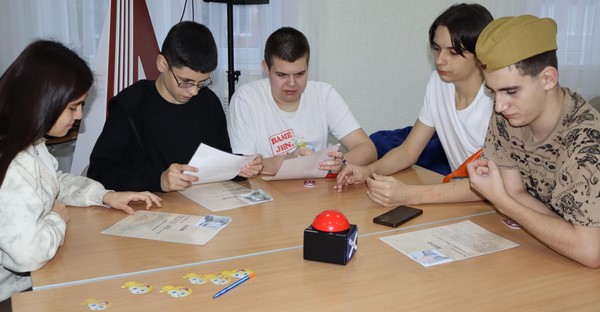 Литературно-историческая игра «Земля героев»