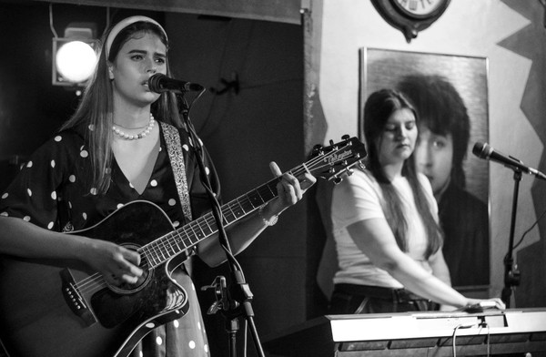 Полина Баранкова и группа «Андрей Рублёв»