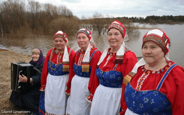 Показы документальных фильмов о культуре и традициях малых народов