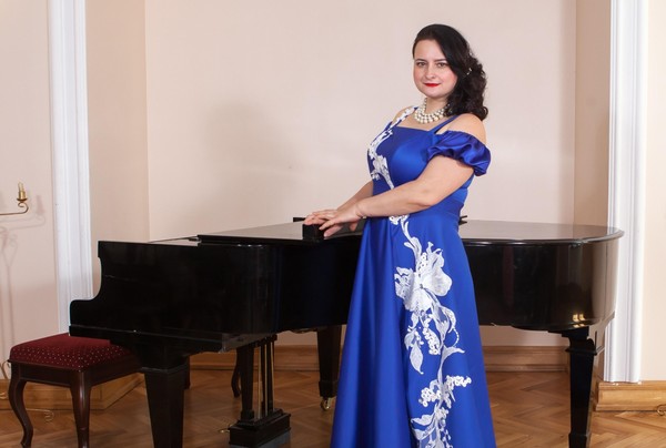 Концертная программа «Блистающий мир. Любимые мелодии»