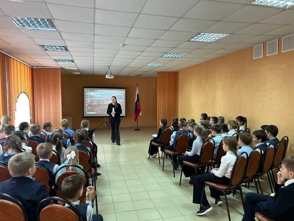 Музыкальная викторина «Любимые песни детства»