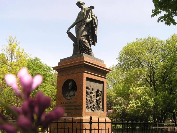 Экскурсия «Века над Венцом»