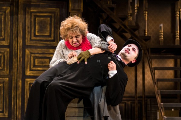 Спектакль «Старушка на миллион»