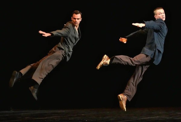 Спектакли «Колыбельная для Маяковского» и «Аррр...»