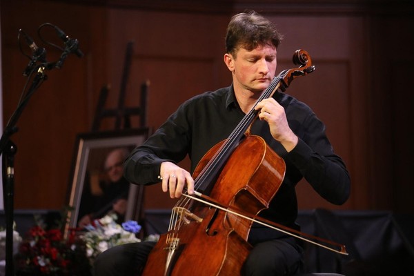 Концерт «Приключения итальянца в России»