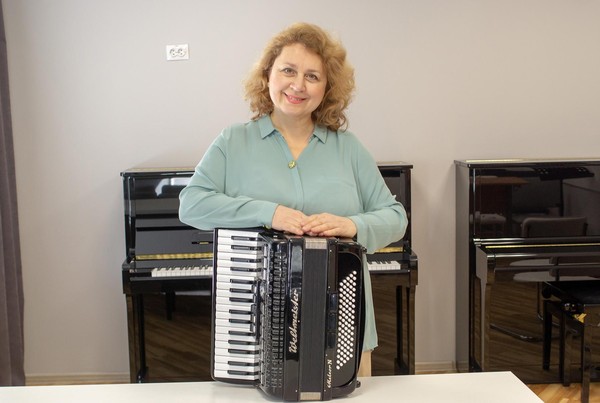 Лекция «Выдающиеся исполнители на аккордеоне. Жизнь и творчество Э. Петровой»