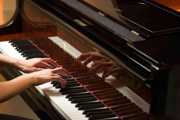 «Музыка XXI века». Школьный конкурс современной музыки