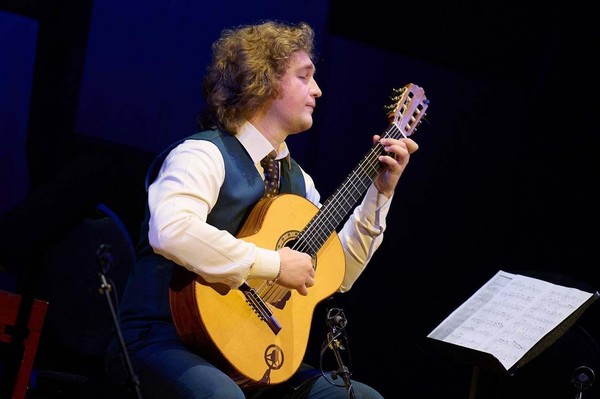 Концерт «Роман Зорькин. Вечер гитарной музыки»