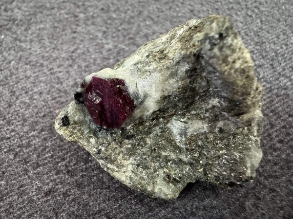 Выставка «Минералы на службе человека»