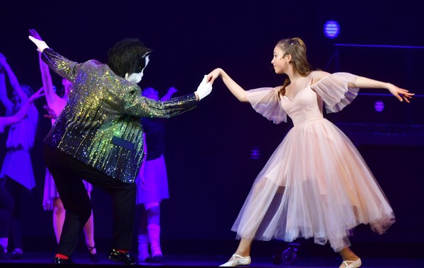 Музыкальный спектакль «В гостях у кошки»