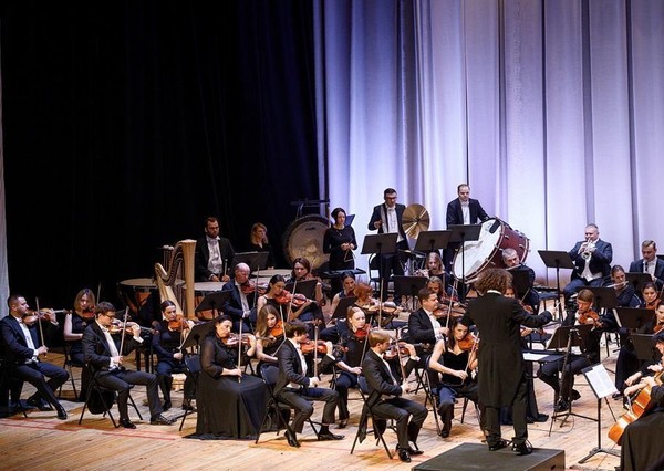 Сказка с оркестром «Мэри Поппинс»