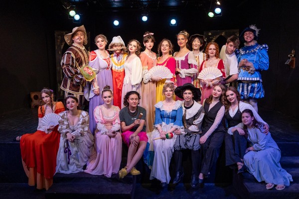 Спектакль «Целуй меня, Кэт!»