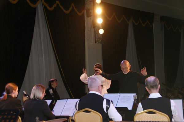 «Концертный ансамбль» Григория Хинского