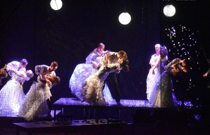 С любимыми не расставайтесь