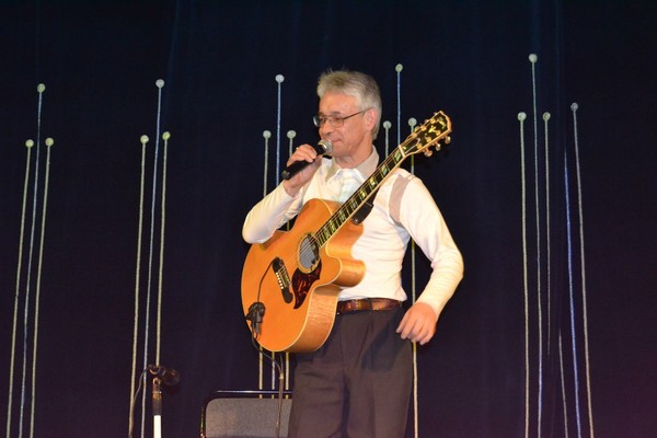 Александр Сага