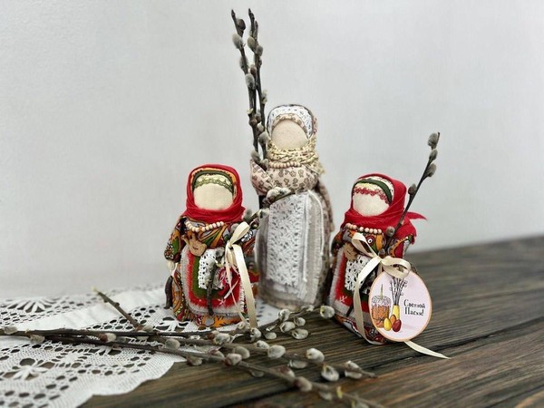 Персональная выставка работ Людмилы Пронякиной