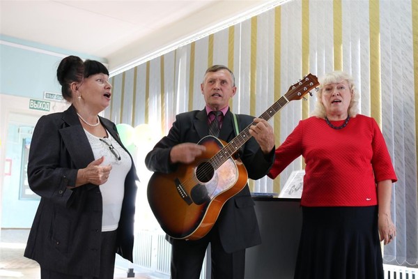 Творческая встреча «С песней по жизни»