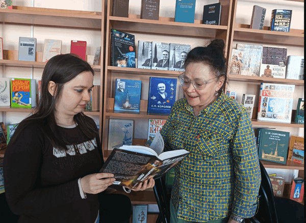 Выставка «Основоположник практической космонавтики»