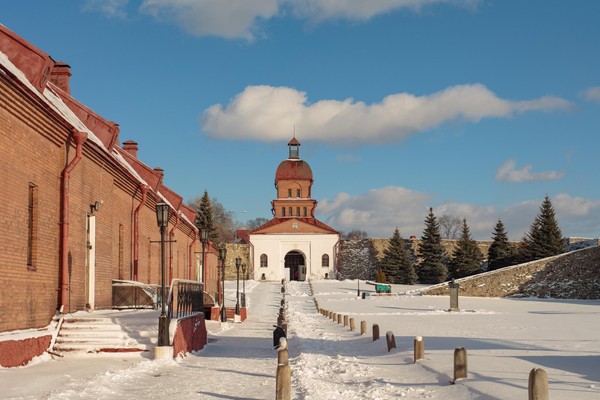 Экспозиции под открытым небом музея-заповедника «Кузнецкая крепость» с экскурсией
