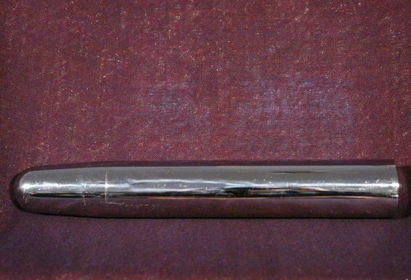 Мини-выставка «Не каждому дано, так щедро жить, на память людям города дарить»