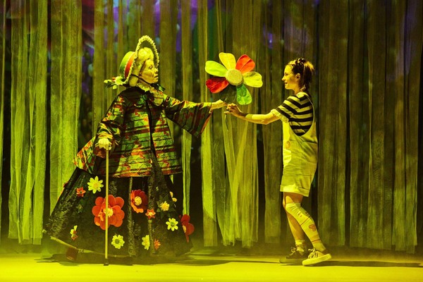 Спектакль «Цветик-семицветик»