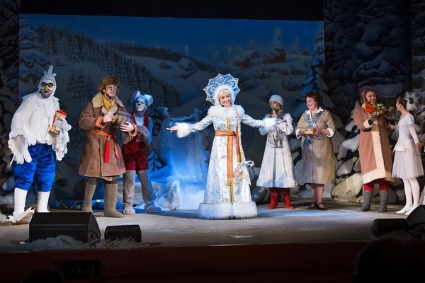 Новогоднее представление «Снегуркин лес»