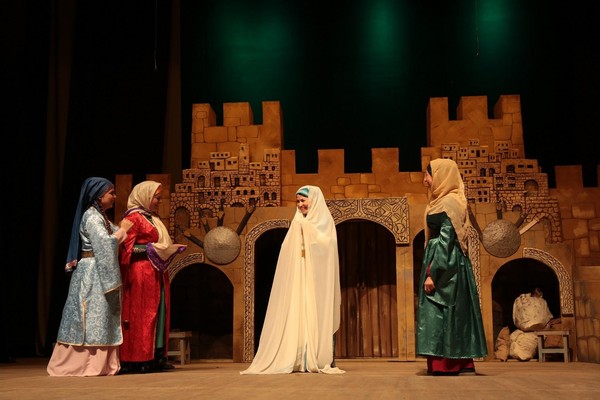 Прямой эфир. «С. Гаджиева читает Сергея Орлова»