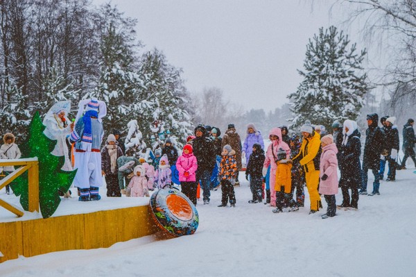 «Стоп – красный свет!» тематическая программа по ПДД