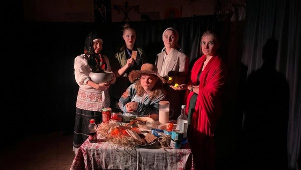 Показ спектакля «Сельская драма «Бабоньки»»