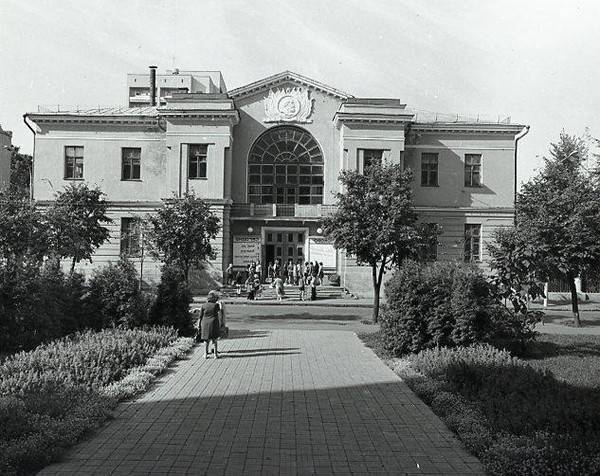 Тематическая беседа «Дворец культуры железнодорожников им. Карла Маркса»