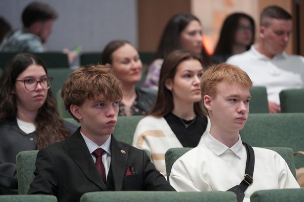 Лекция «Технологии меняют Архитектуру, или как сегодня проектируют здания»