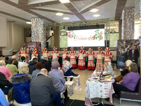 Концертная программа Ансамбля русской песни «Рябины цвет»