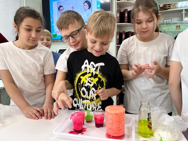 Лаборатория чудес «Нескучные опыты»