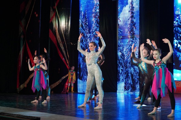 Танцевальное шоу «Ритм»
