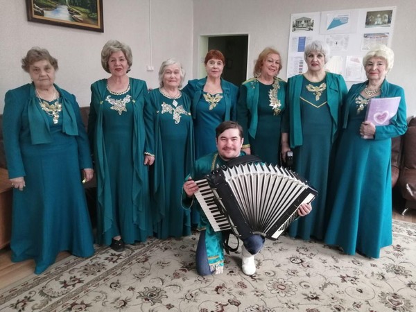 Творческая встреча с Ансамблем «Рябинка»