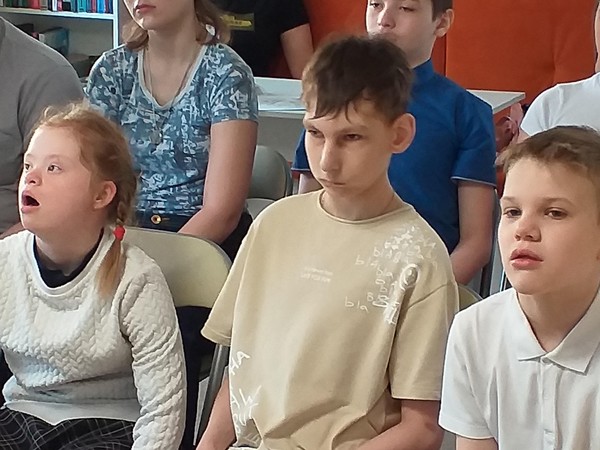 Игровая терапия «Я рисую»