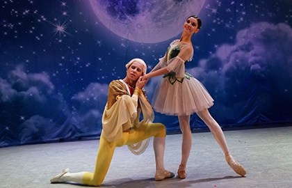 Дюймовочка