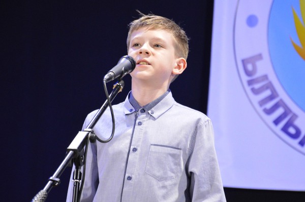 Фестиваль патриотической песни «Поющее детство»