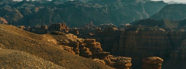 Тур «Чарын: Долина замков + урочище Куртогай»