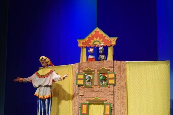 Спектакль «Терем-теремок»