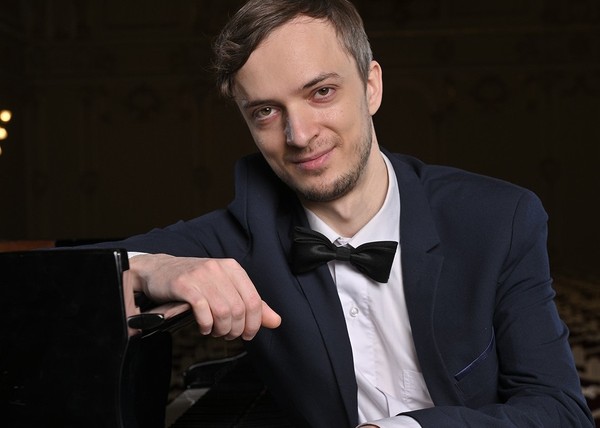 Александр Лубянцев