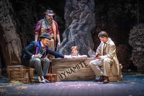 Спектакль «Вождь краснокожих»