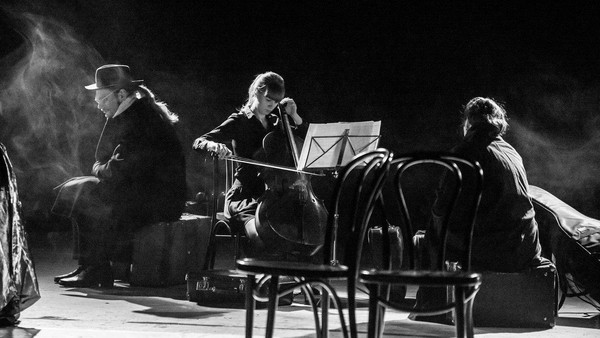 <<Небесные беглецы>>