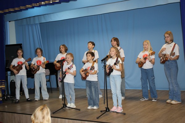 Праздничная программа «Муррконцерт»