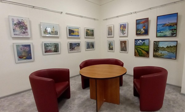 «Живая вода»: выставка графических работ