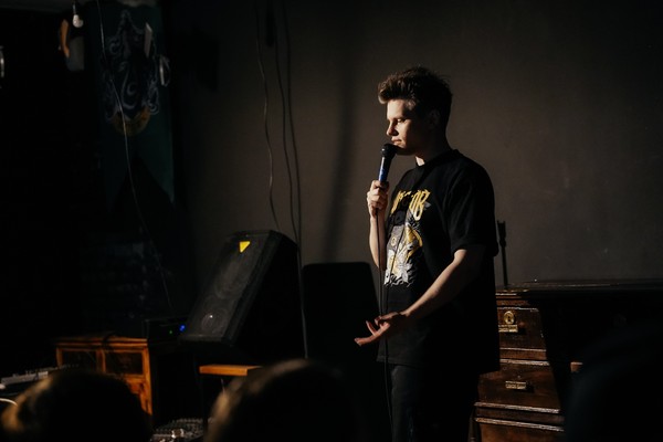 Игра комиков