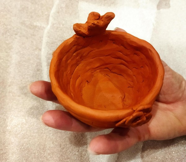 Мастер-класс по керамике «Горшочек на Пасху»