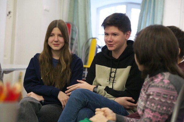 Занятие в подростковом клубе «Доступ»